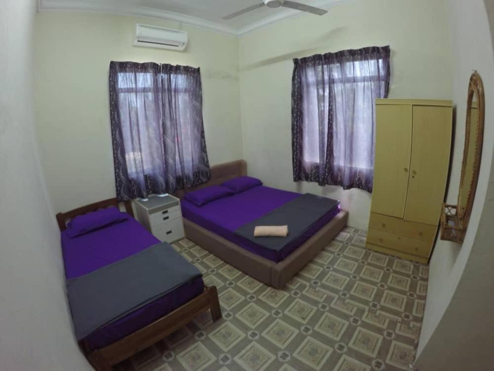 Homestay Tok Abah Kuala Besut Exterior photo
